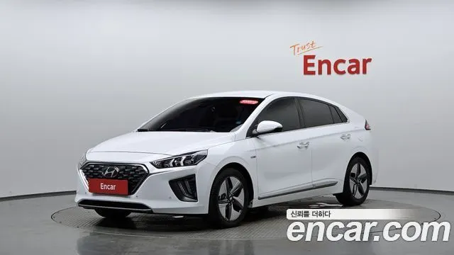 HYUNDAI IONIQ HYBRID — из Кореи под ключ