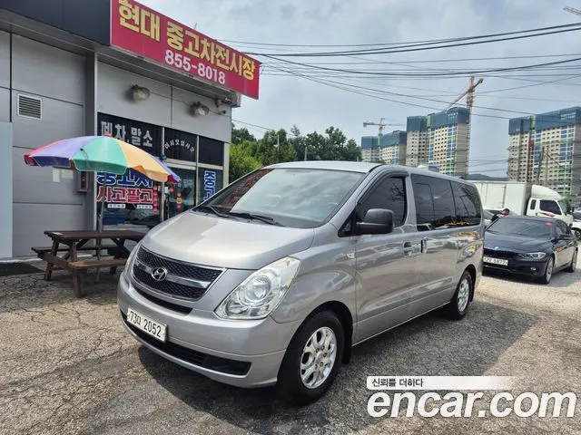 HYUNDAI GRAND STAREX 2012 — 129 267 км, серебристый, Корея — под ключ — фото 2