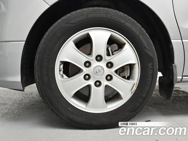 HYUNDAI GRAND STAREX 2019 — 94 895 км, серебристый, Корея — под ключ — фото 5