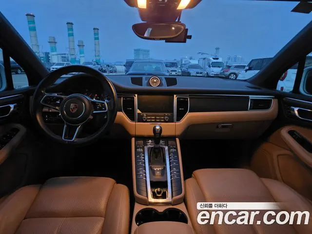 PORSCHE MACAN 2018 — 49 000 км, белый, Корея — под ключ — фото 9