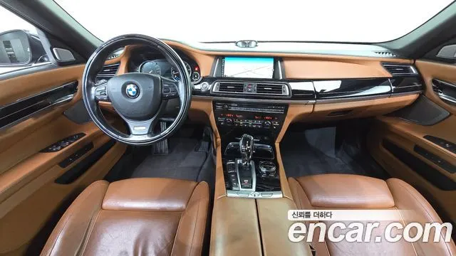 BMW 7 SERIES 2015 — 203 544 км, чёрный, Корея — под ключ — фото 7