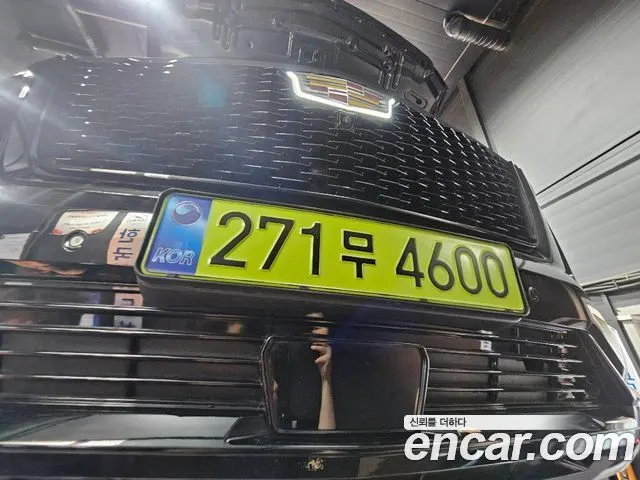 CADILLAC ESCALADE — из Кореи под ключ