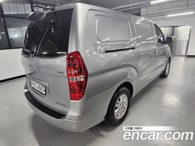 HYUNDAI GRAND STAREX 2020 — 152 473 км, серебристо-серый, Корея — под ключ — фото 4