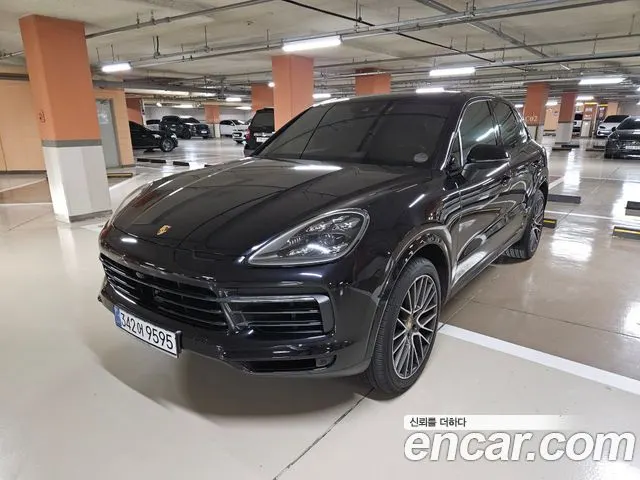 PORSCHE CAYENNE 2021 — 54 200 км, чёрный, Корея — под ключ — фото 1