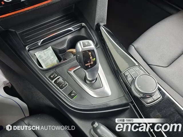 BMW 3 SERIES GT 2018 — 138 000 км, синий, Корея — под ключ — фото 9