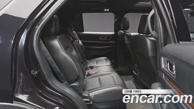 FORD EXPLORER 2019 — 141 321 км, чёрный, Корея — под ключ — фото 12