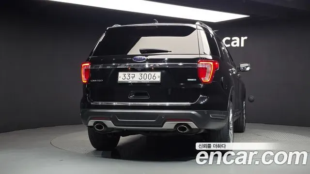 FORD EXPLORER 2019 — 141 321 км, чёрный, Корея — под ключ — фото 4