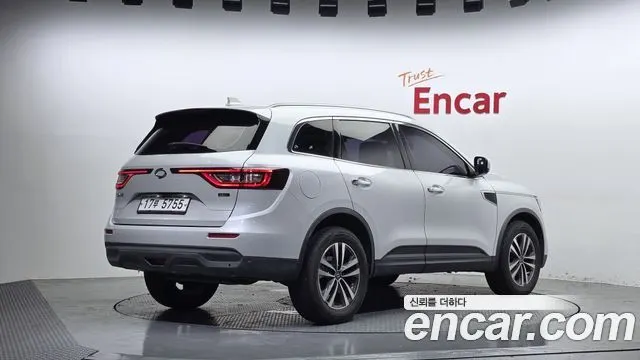RENAULT KOREA QM6 2017 — 173 130 км, белый, Корея — под ключ — фото 2