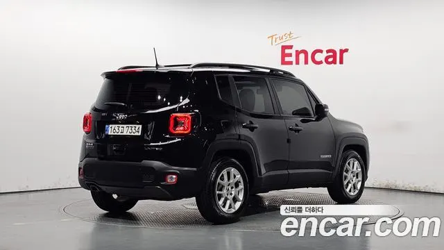 JEEP RENEGADE 2020 — 107 313 км, чёрный, Корея — под ключ — фото 1