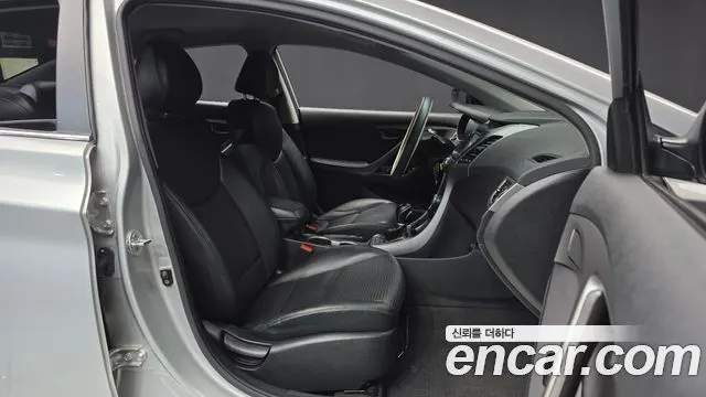 HYUNDAI AVANTE 2014 — 153 234 км, серебристый, Корея — под ключ — фото 11