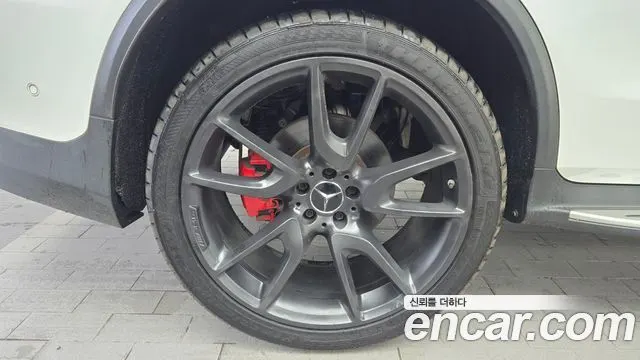 MERCEDES-BENZ GLC-CLASS X253 2018 — 98 434 км, белый, Корея — под ключ — фото 5