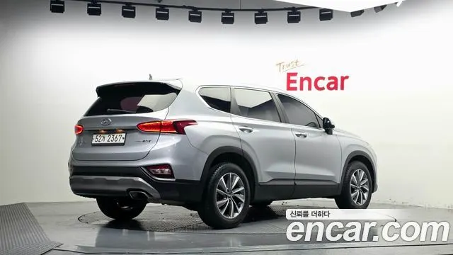 HYUNDAI SANTA FE 2019 — 73 543 км, серебристый, Корея — под ключ — фото 2