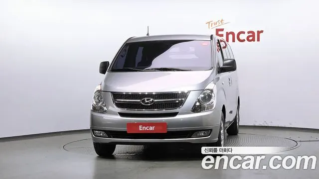 HYUNDAI GRAND STAREX 2015 — 98 545 км, серебристо-серый, Корея — под ключ — фото 3