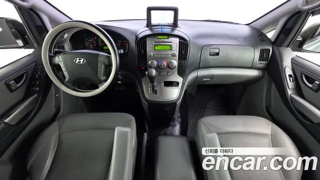 HYUNDAI GRAND STAREX 2015 — 98 545 км, серебристо-серый, Корея — под ключ — фото 7