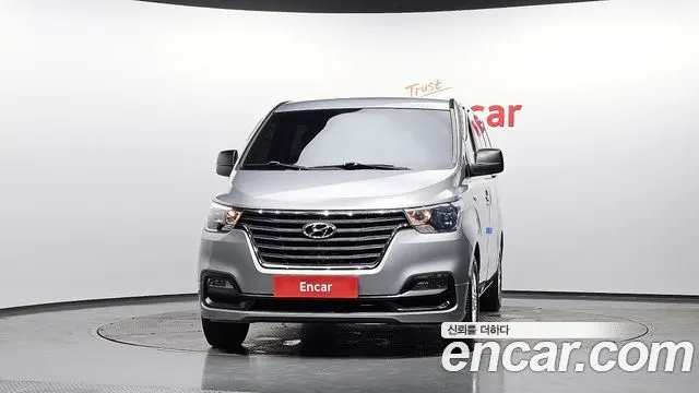 HYUNDAI GRAND STAREX 2019 — 79 495 км, серебристый, Корея — под ключ — фото 3