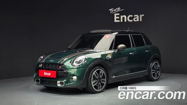 MINI COOPER S 2019 — 82 426 км, бирюзовый, Корея — под ключ — фото 12