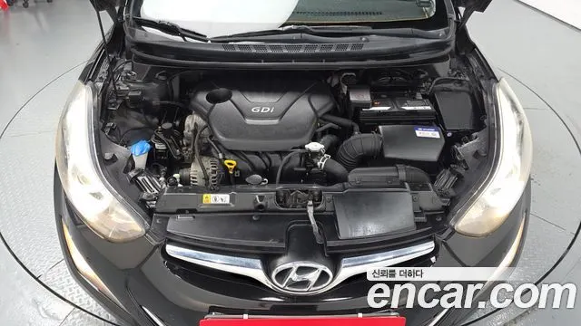 HYUNDAI AVANTE 2015 — 84 202 км, чёрный, Корея — под ключ — фото 6