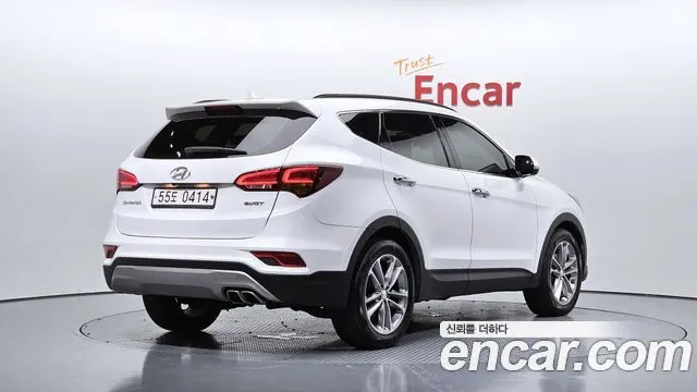 HYUNDAI SANTA FE 2016 — 130 052 км, белый, Корея — под ключ — фото 2
