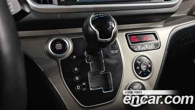 KIA RAY 2018 — 122 904 км, светло-серебристый, Корея — под ключ — фото 9