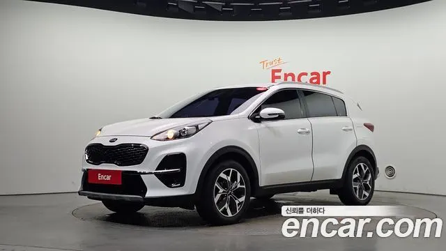 KIA SPORTAGE THE BOLD 2019 — 73 553 км, белый, Корея — под ключ — фото 1