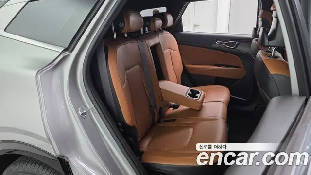 KIA SPORTAGE 2022 — 23 615 км, серебристо-серый, Корея — под ключ — фото 11