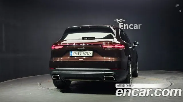 PORSCHE CAYENNE 2019 — 76 854 км, коричневый, Корея — под ключ — фото 4