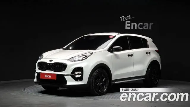 KIA SPORTAGE THE BOLD 2019 — 132 293 км, белый, Корея — под ключ — фото 1