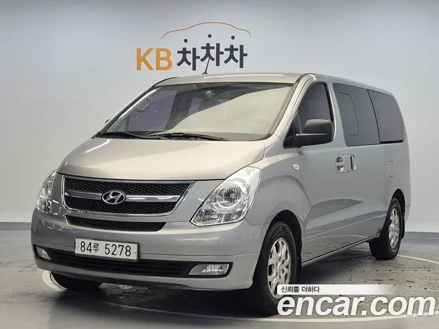 HYUNDAI GRAND STAREX 2016 — 156 828 км, серебристый, Корея — под ключ — фото 11