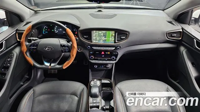HYUNDAI IONIQ ELECTRIC 2017 — 125 082 км, белый, Корея — под ключ — фото 7