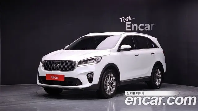 KIA SORENTO 2019 — 132 961 км, белый, Корея — под ключ — фото 1