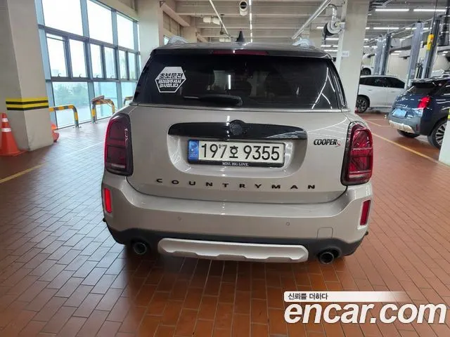 MINI COOPER S COUNTRYMAN 2022 — 22 643 км, светло-золотистый, Корея — под ключ — фото 3