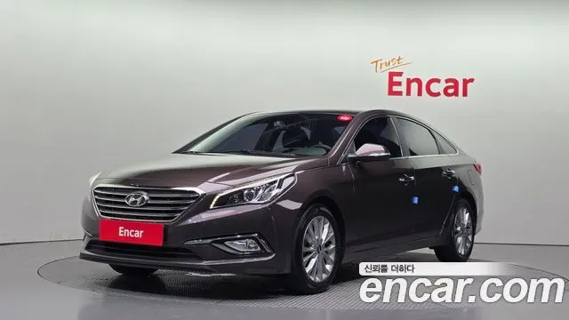 HYUNDAI SONATA 2016 — 101 550 км, коричневый, Корея — под ключ — фото 1