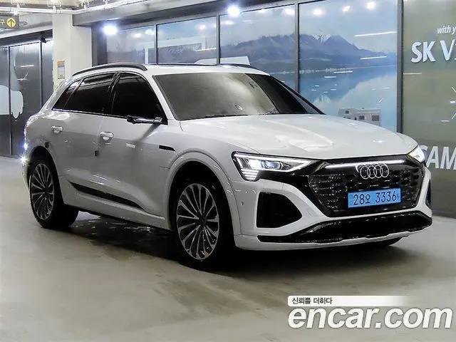 AUDI Q8 E-TRON — из Кореи под ключ