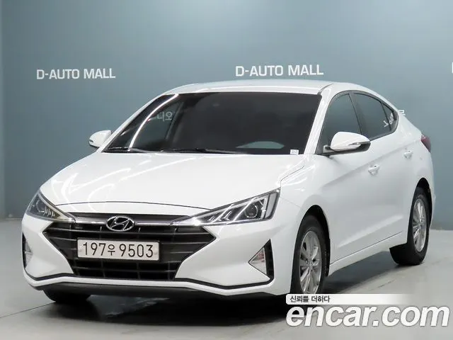 HYUNDAI AVANTE 2019 — 50 055 км, белый, Корея — под ключ — фото 1