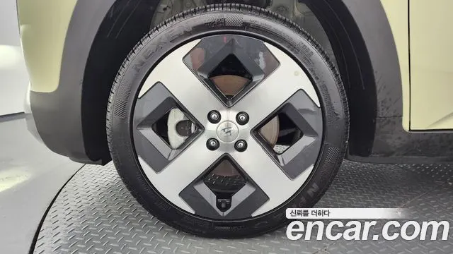 HYUNDAI CASPER ELECTRIC 2026 — 10 580 км, белый-перламутр, Корея — под ключ — фото 5