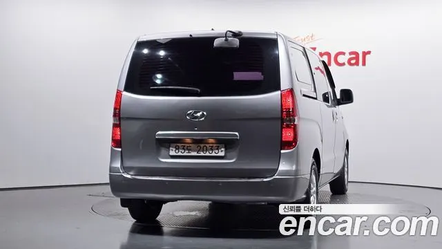 HYUNDAI GRAND STAREX 2019 — 130 838 км, серебристый, Корея — под ключ — фото 4