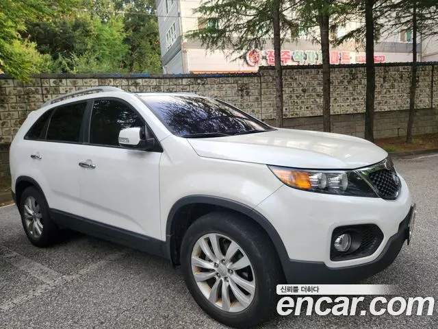 KIA SORENTO R 2012 — 255 000 км, белый, Корея — под ключ — фото 1