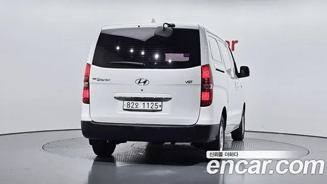HYUNDAI GRAND STAREX 2019 — 158 167 км, белый, Корея — под ключ — фото 4