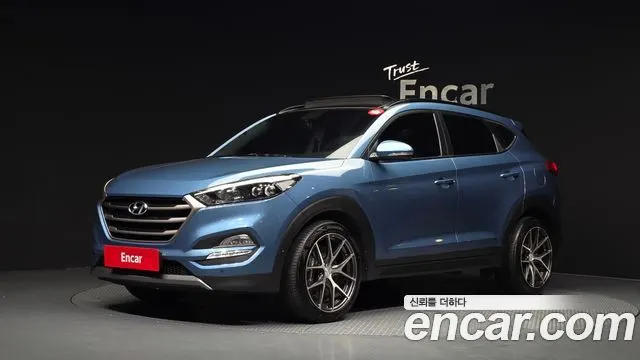 HYUNDAI TUCSON 2016 — 167 538 км, синий, Корея — под ключ — фото 1