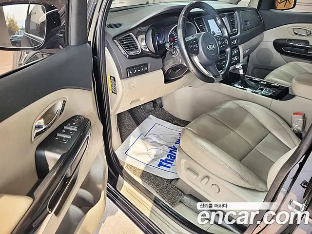 KIA CARNIVAL 2020 — 128 433 км, чёрный, Корея — под ключ — фото 10