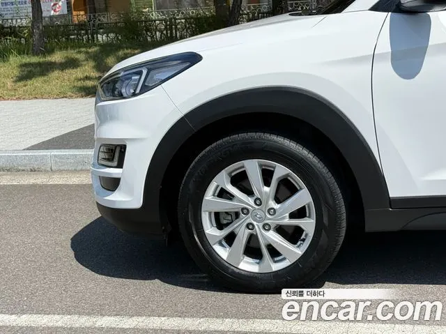 HYUNDAI TUCSON 2019 — 41 772 км, белый, Корея — под ключ — фото 5