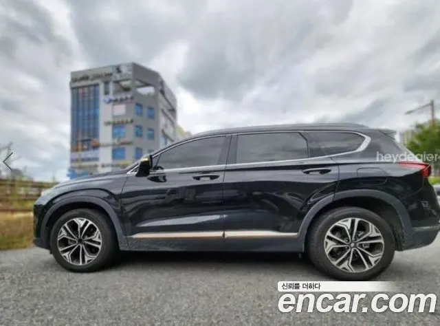 HYUNDAI SANTA FE 2019 — 156 167 км, чёрный, Корея — под ключ — фото 3