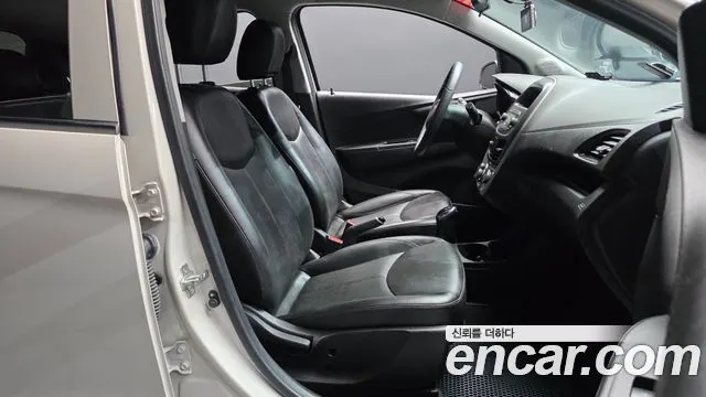 CHEVROLET SPARK 2016 — 82 551 км, белый-перламутр, Корея — под ключ — фото 11