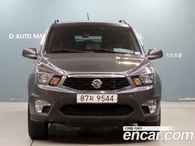 KGM KORANDO SPORTS 2015 — 96 974 км, серый, Корея — под ключ — фото 2