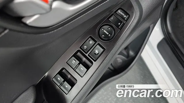 HYUNDAI IONIQ HYBRID 2017 — 98 534 км, белый, Корея — под ключ — фото 12