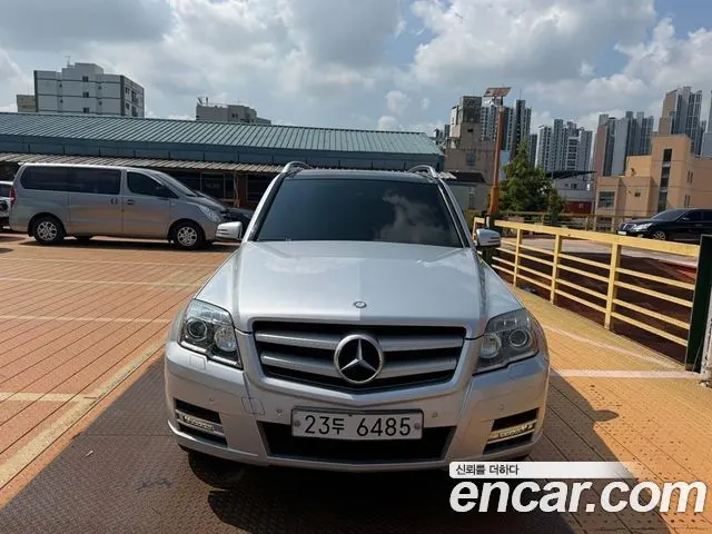 MERCEDES-BENZ GLK-CLASS X204 2012 — 131 927 км, серебристый, Корея — под ключ — фото 1