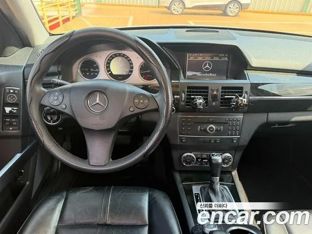MERCEDES-BENZ GLK-CLASS X204 2012 — 131 927 км, серебристый, Корея — под ключ — фото 9