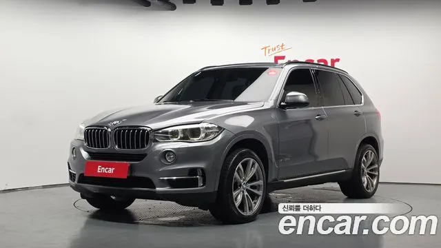 BMW X5 2014 — 254 281 км, серебристо-серый, Корея — под ключ — фото 1