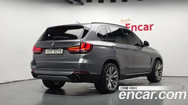 BMW X5 2014 — 254 281 км, серебристо-серый, Корея — под ключ — фото 2