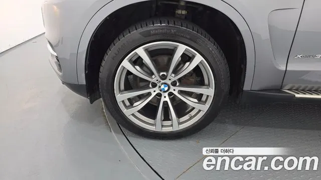 BMW X5 2014 — 254 281 км, серебристо-серый, Корея — под ключ — фото 5